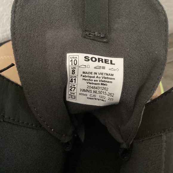 SOREL Caribou X Waterproof Leather Lace-Up Boot (Women) 10M - Picture 5 of 10